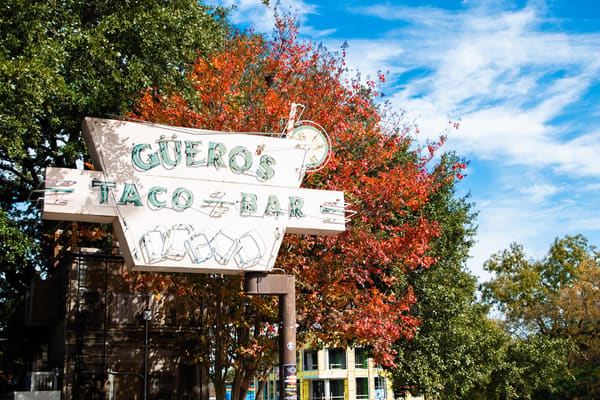 Güero's Taco Bar