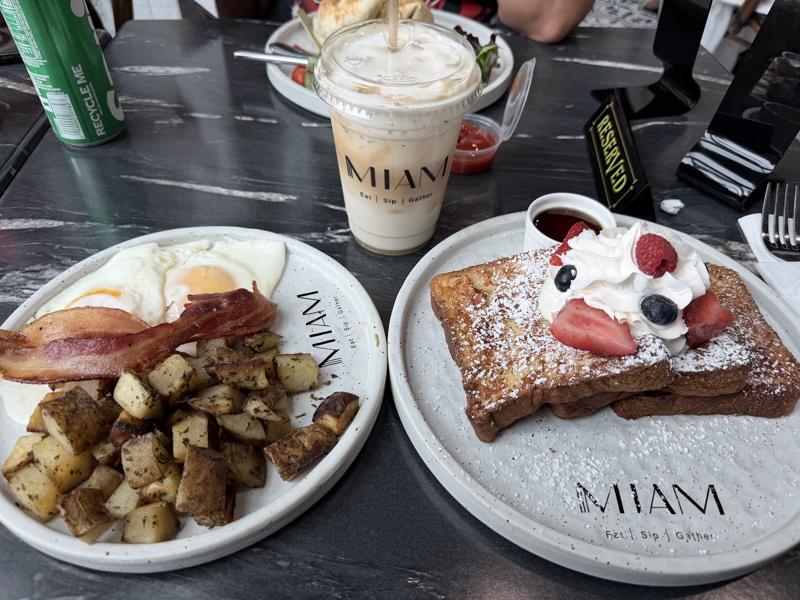 MIAM CAFE - BISCAYNE