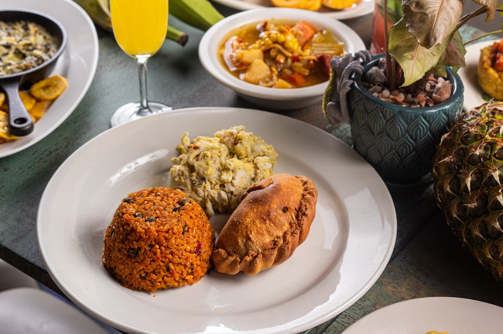 Chicago Mama's Kitchen - Catering, Mixology & Culinary Experiences