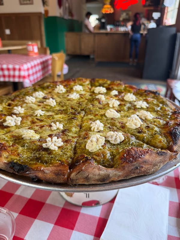 Lovers Pizzeria