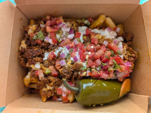 Nuno’s Tacos & Vegmex Grill