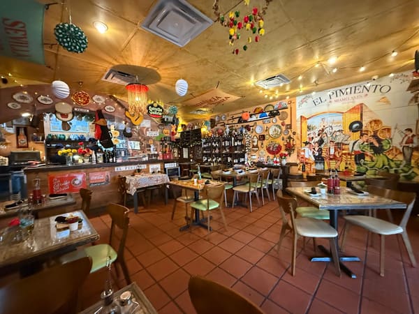 El Pimiento Restaurant