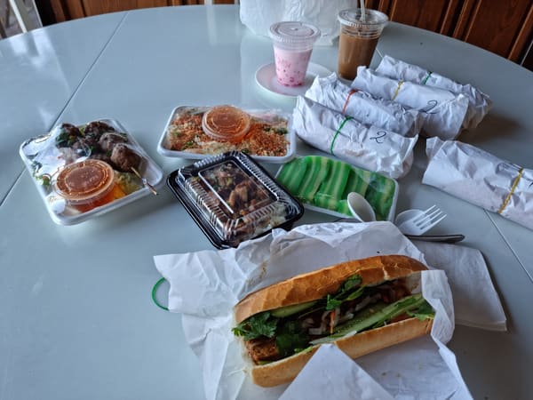 Saigon Deli