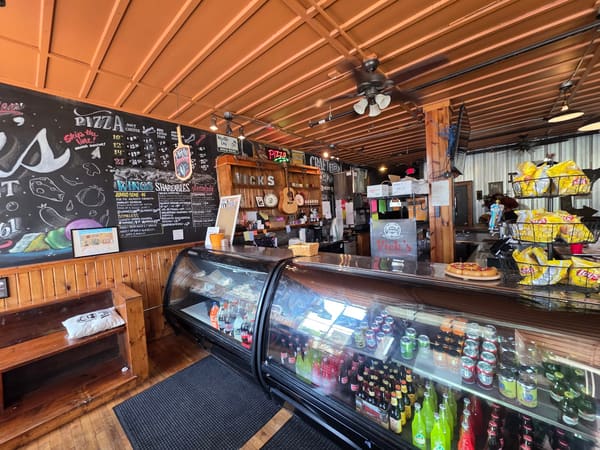 Vick's Gourmet Pizza