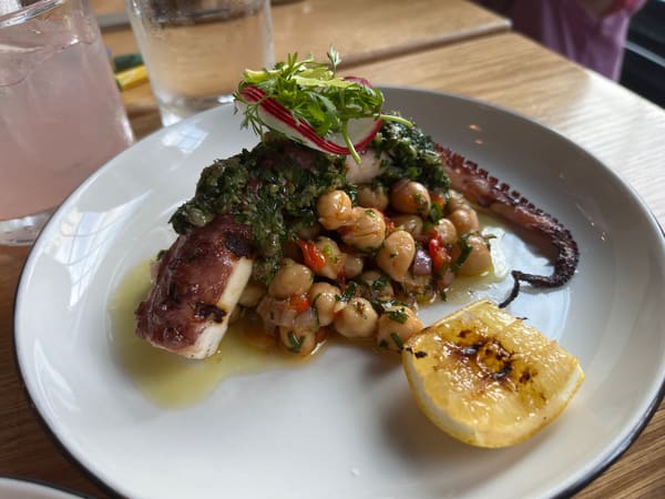 Isa Bistro