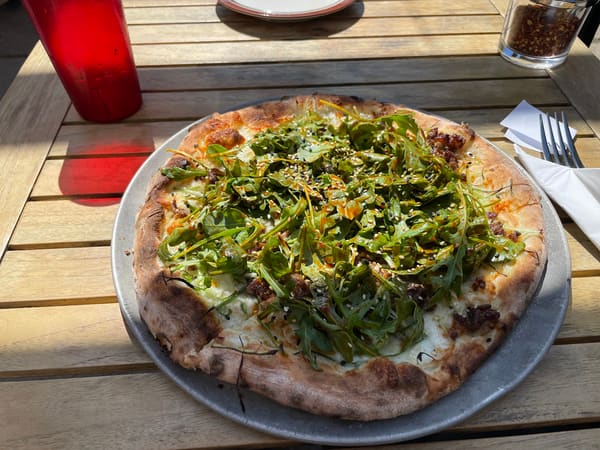 Pizzeria Lola