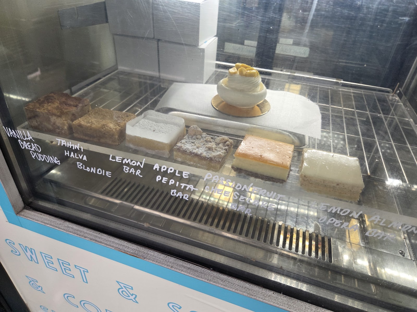 Small Oven Pastry Shop & Porco's Porchetteria