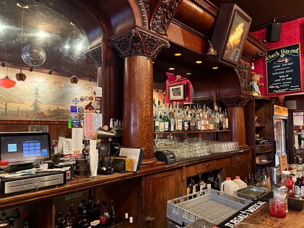 Hattie's Hat Restaurant