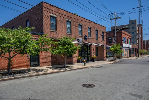 CRU PVD Kitchen & Bar