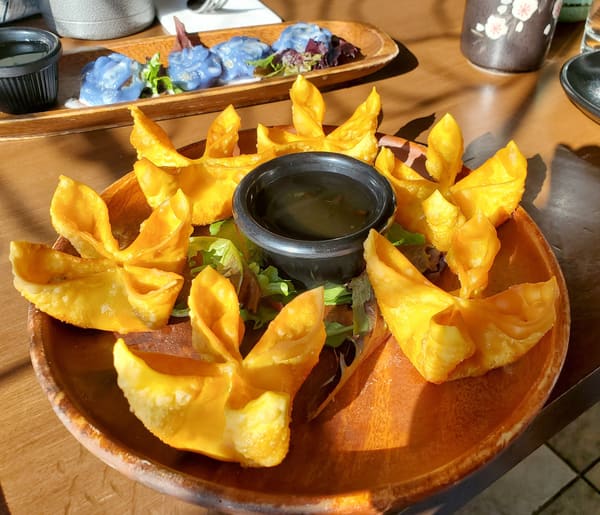 Dok Mali Thai Kitchen