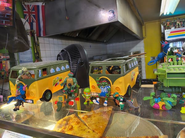Cowabunga! Pizza Pies