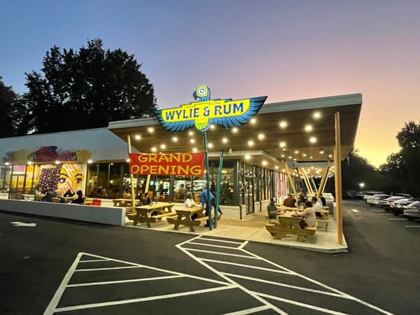 Wylie & Rum Island Grill