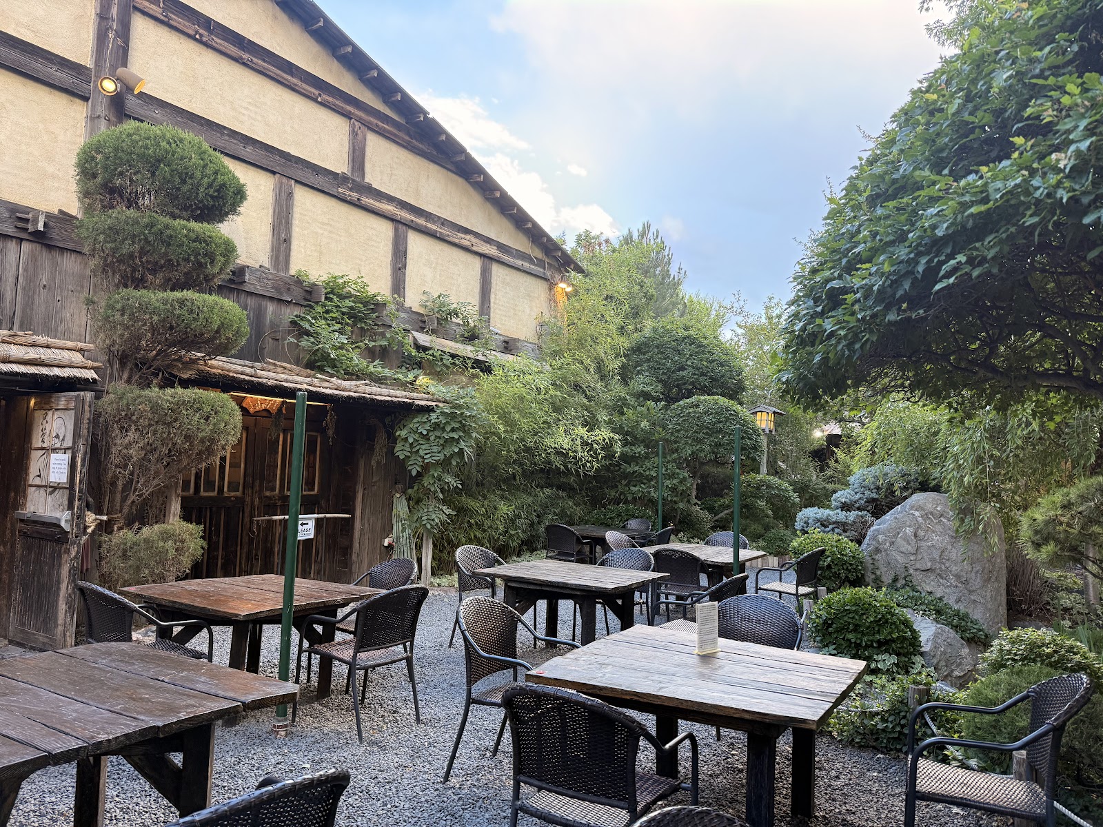 Domo Japanese Country Food Restaurant