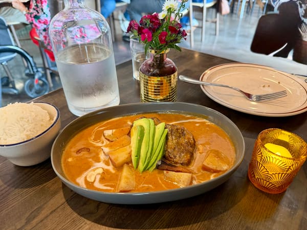 Yum Yai Street Thai