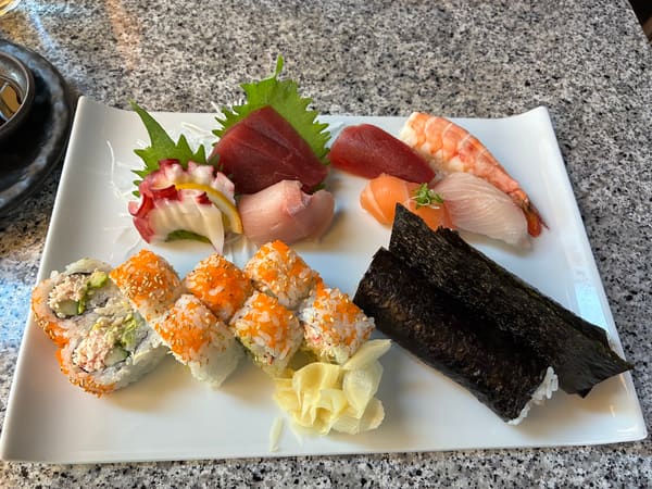 Sushi Den
