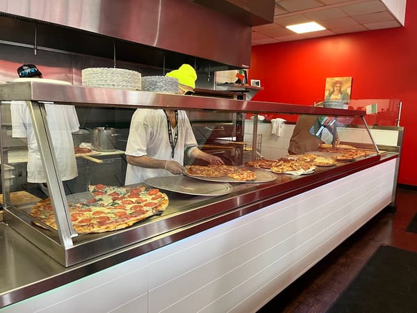 Pino's Pizzeria - St. Paul