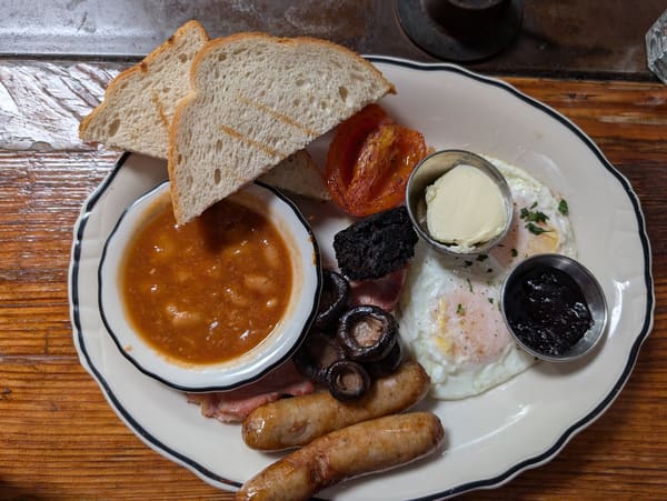 Pleasant House Pub