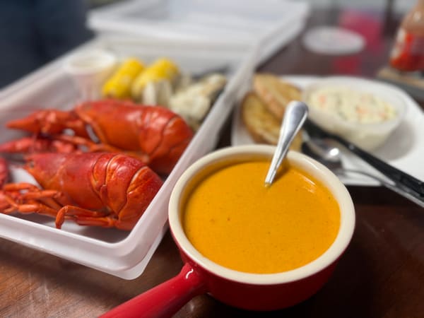 Alive & Kicking Lobsters