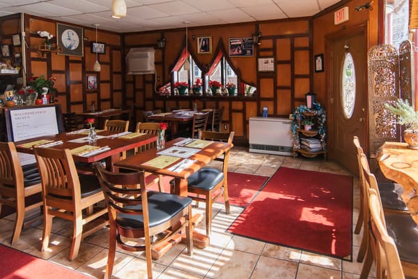 Saeng Thai House