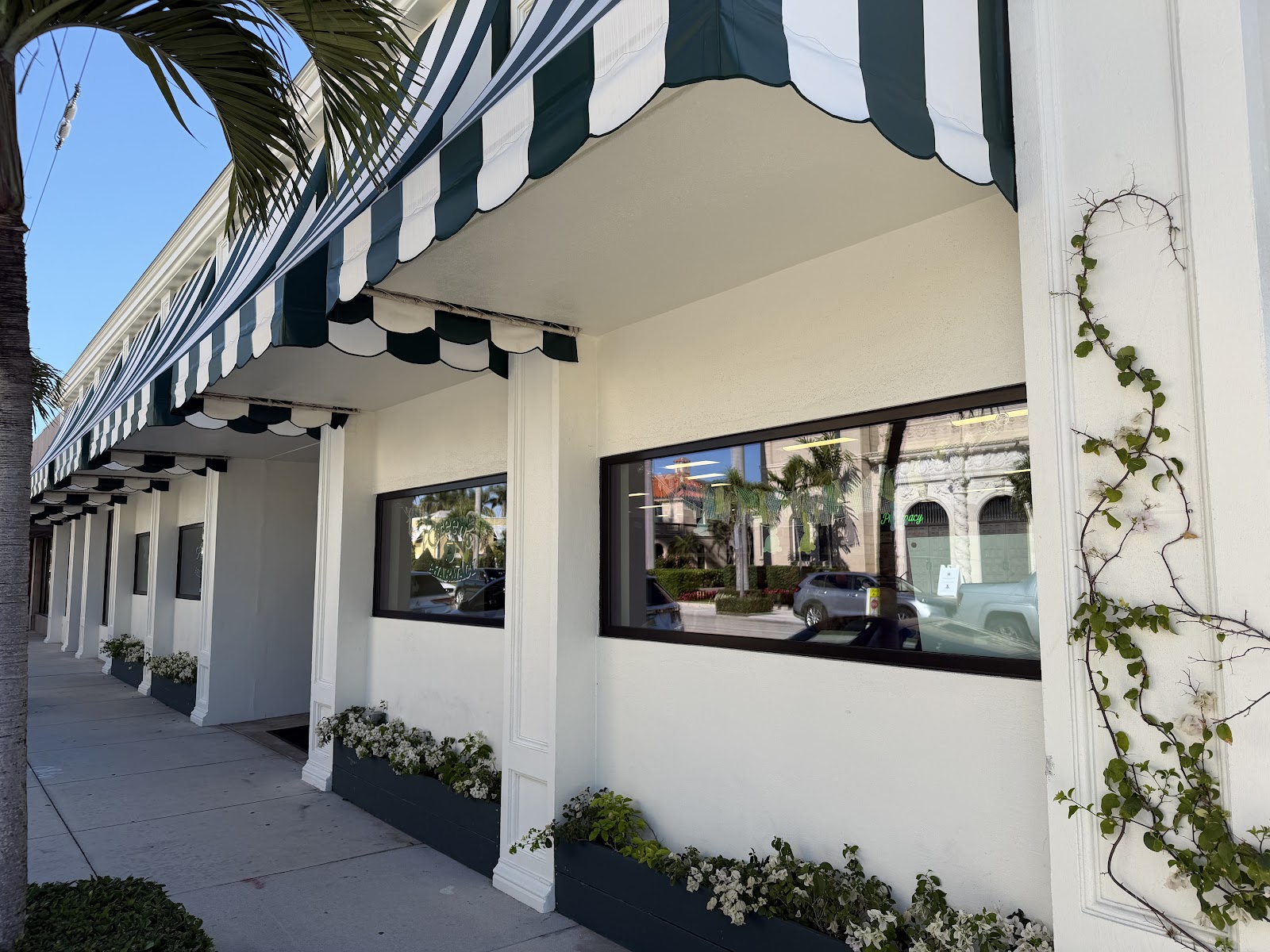 Green's Luncheonette