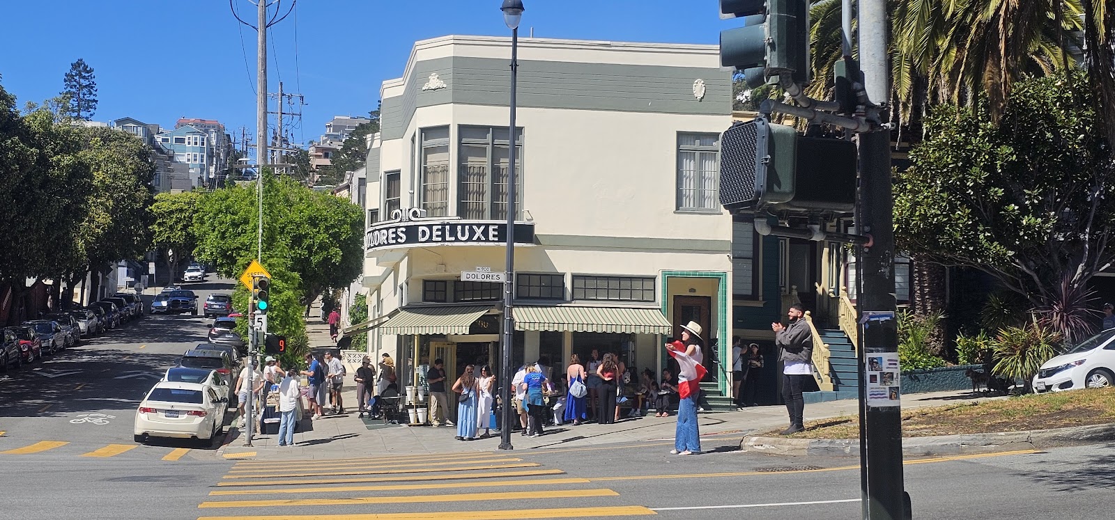 Dolores Deluxe