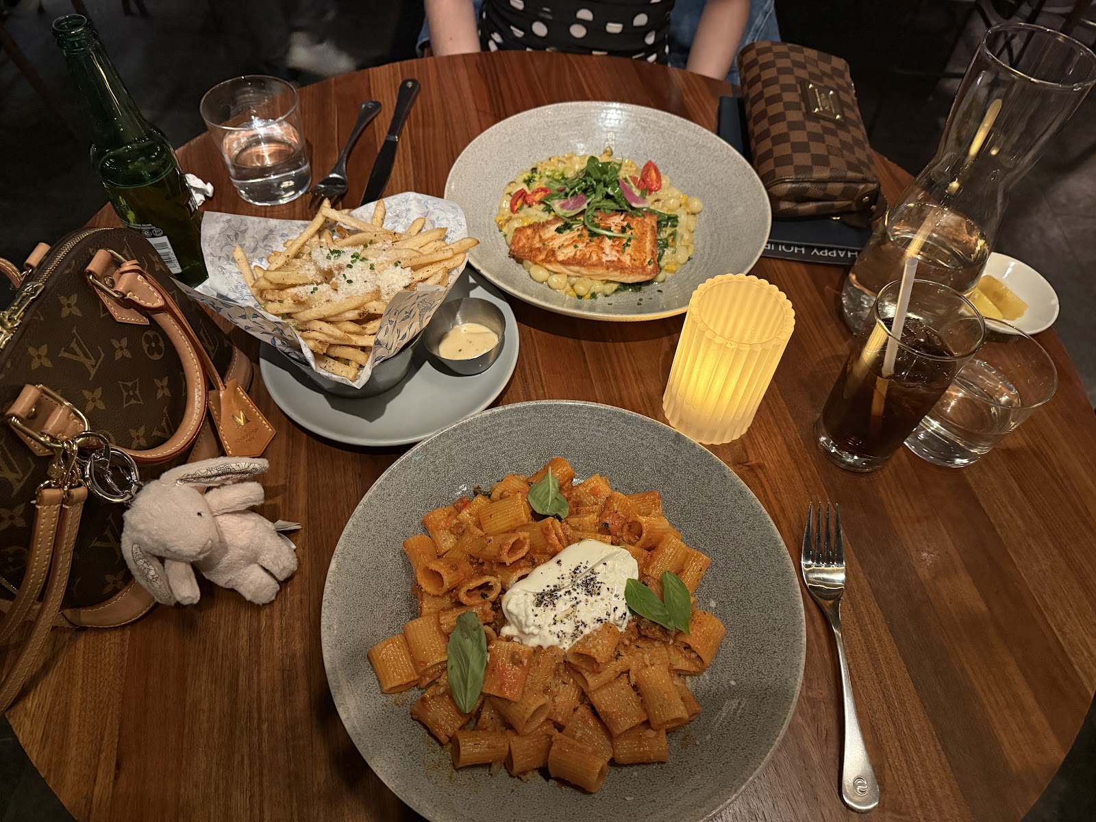 Earls Kitchen + Bar