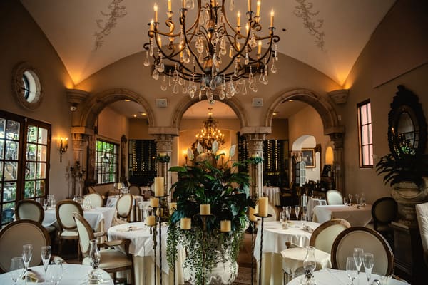 Cafe Monarch
