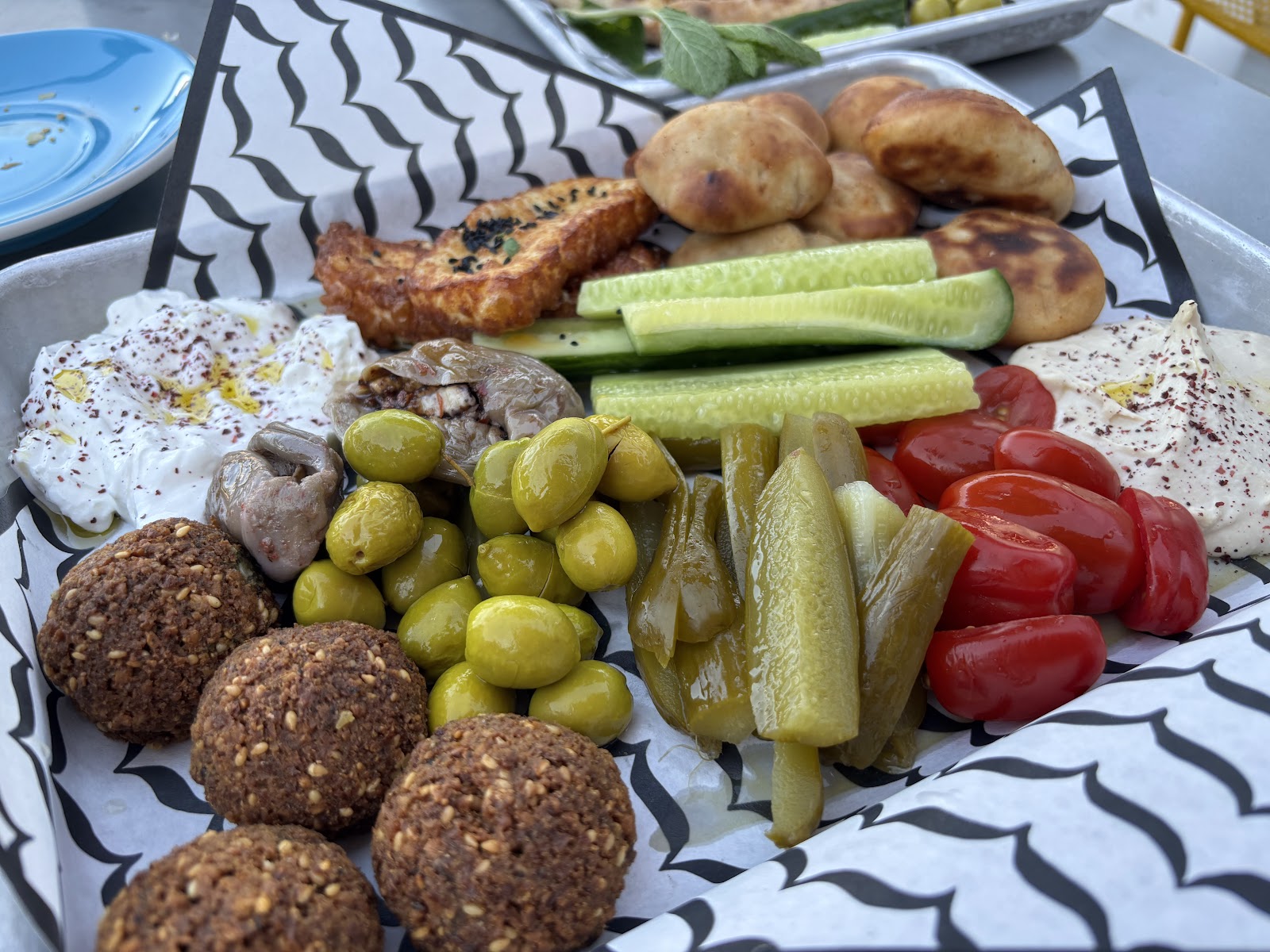 Baba's Hummus House & Mana'eesh Bakery