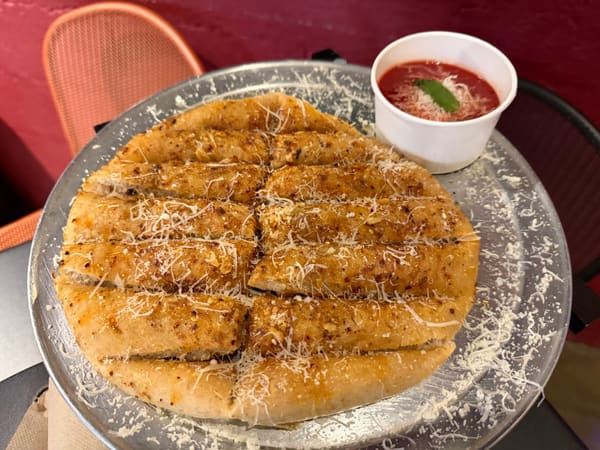 Zepeddie's Pizzeria