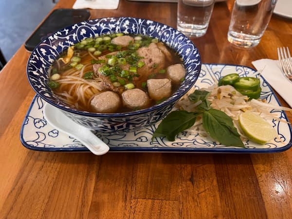 Saigon Sisters