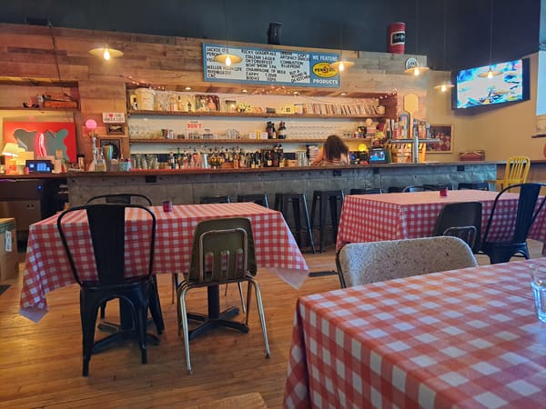 Paulie Gee's