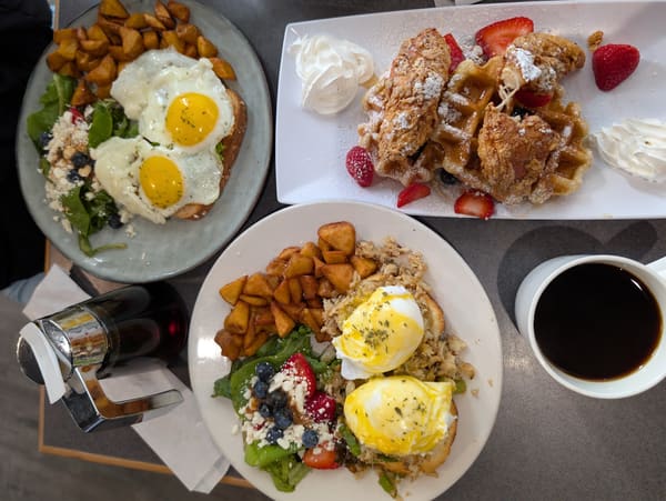 Lux Cafe | Best Southern Cuisine