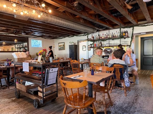 Angel Oak Restaurant and Bar