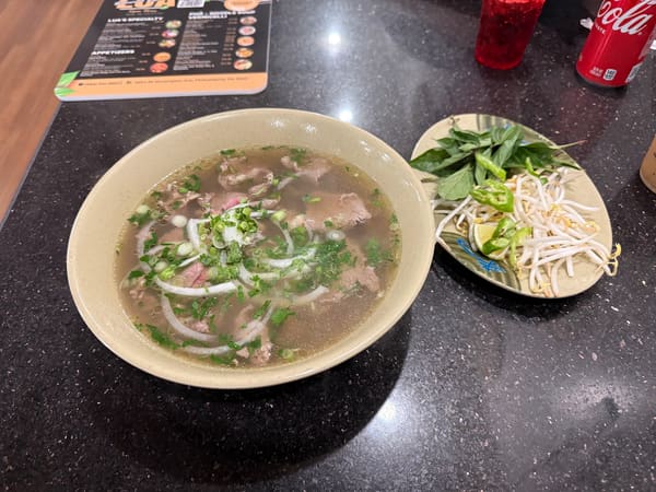 Lua Vietnamese Restaurant