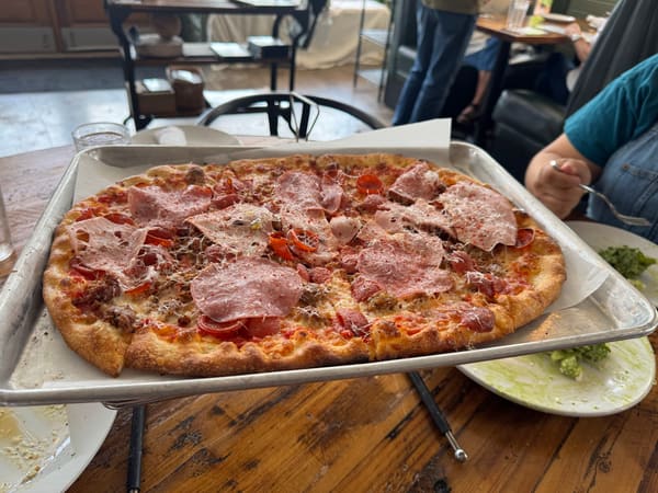 Dovetail Pizza & Bar