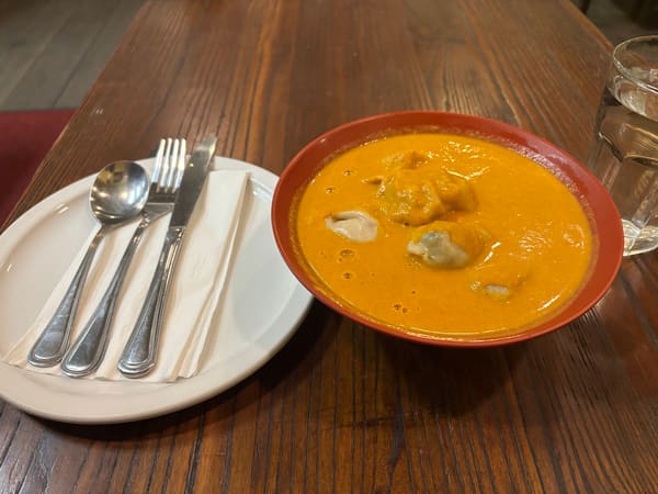 Himalayan Pizza & Momo