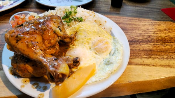 Ludi's Restaurant