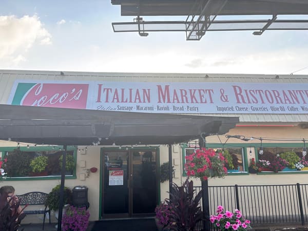Coco's Italian Market, Restaurant & Catering