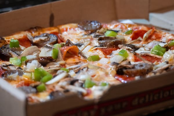 In Pizza We Crust