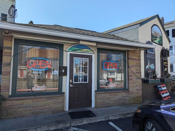 Dee's Deli