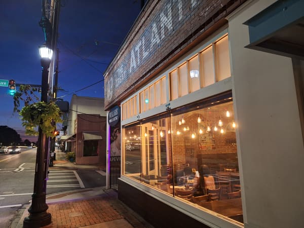 Volare Wine & Bistro