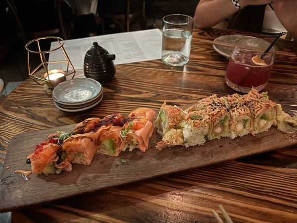 Tuna Bar