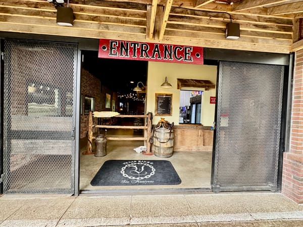 Vaqueros Texas Bar-B-Q