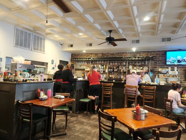 Mena's Palace Restaurant