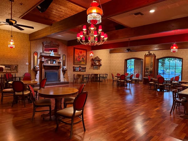 Billy Reed's Restaurant, Bakery, and Bar