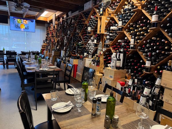 La Vasca Deli