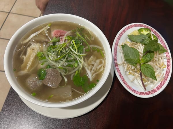 Cafe Hoang | Vietnamese & Thai