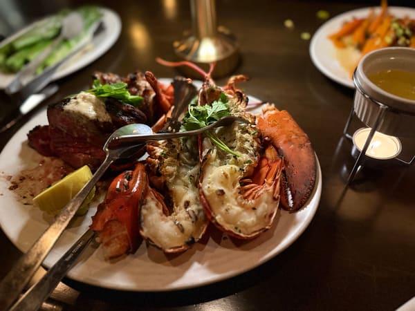 J Carver’s Oyster Bar & Chophouse