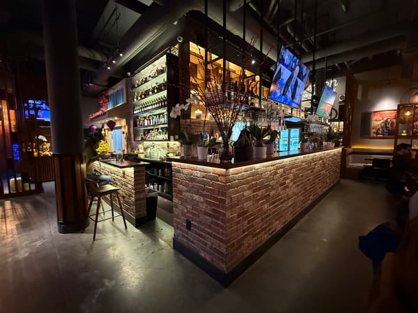 Saigon Ơi! - Viet Kitchen & Bar