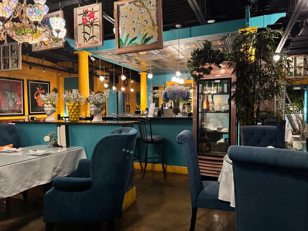 Belle & Maxwell's American /Italian restaurant